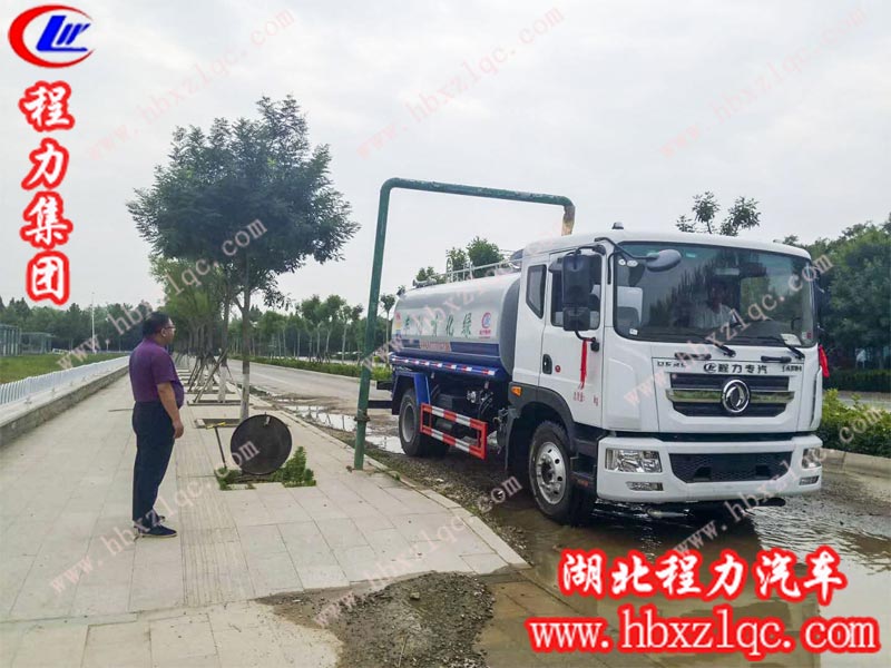 牛氣沖天，好品質經得起時間的考驗！老客戶再次回購程力集團灑水車！