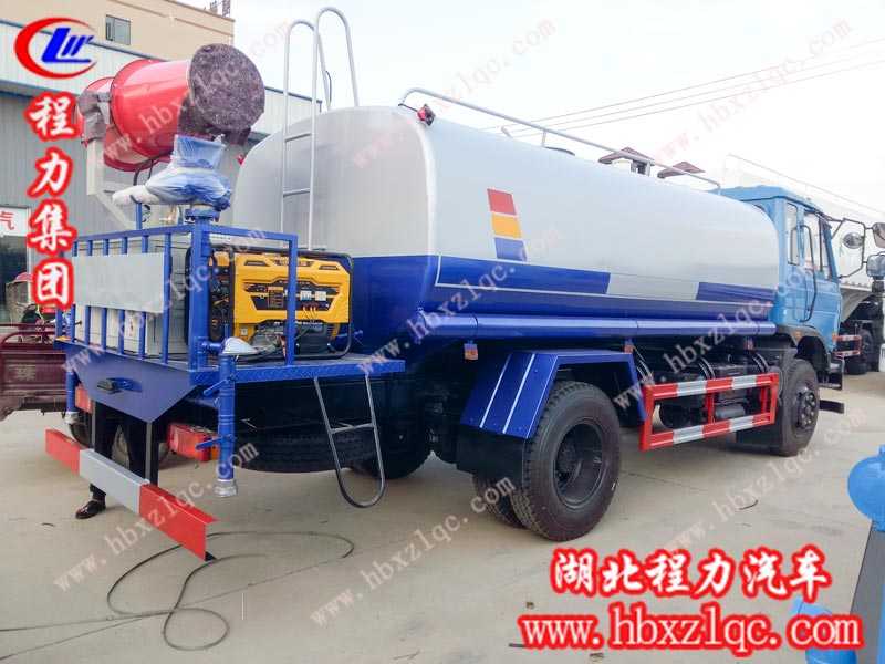 2019/08/28 曹總在程力專(zhuān)用汽車(chē)股份有限公司訂購(gòu)12噸東風(fēng)145灑水車(chē)，單號(hào)198060