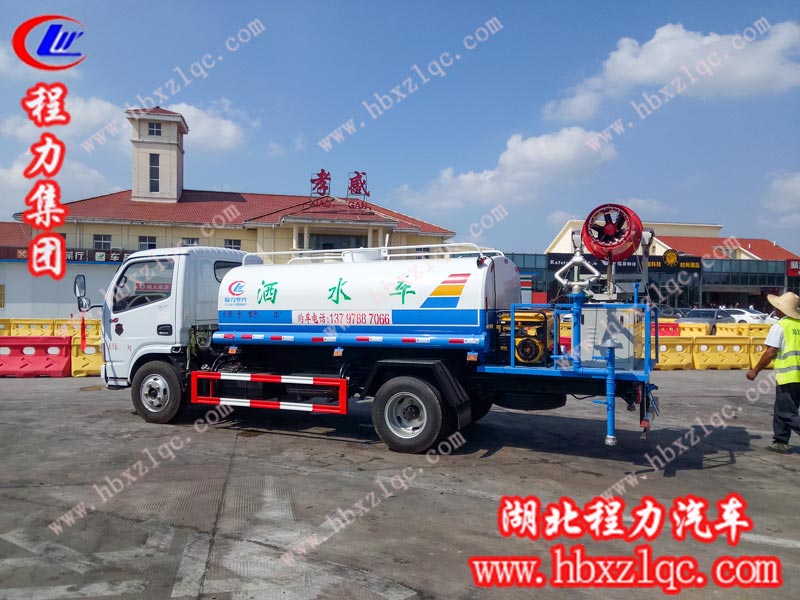 我們不做廣告，好口碑就是最好的廣告——湖北程力集團(tuán)5噸灑水車(chē)火爆暢銷(xiāo)