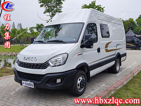 湖北程力牌依維柯歐勝B型房車，帶你領略不一樣的旅行樂趣